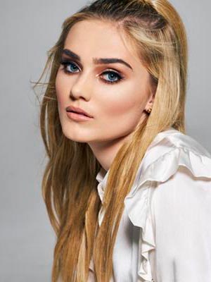 Мэг Доннелли
Meg Donnelly